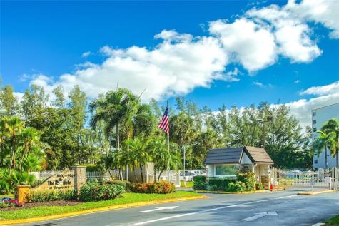 3930 Inverrary Boulevard Lauderhill FL 33319