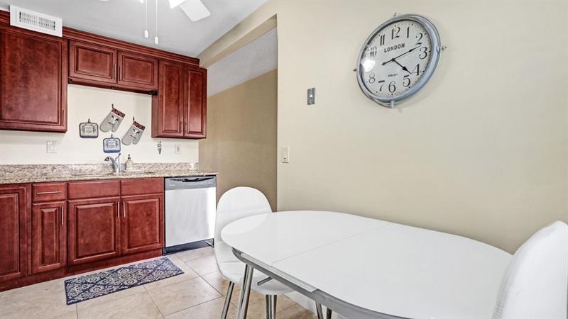 1036 Guildford B Boca Raton FL 33434