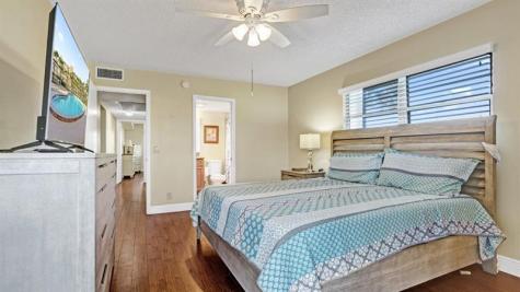 1036 Guildford B Boca Raton FL 33434