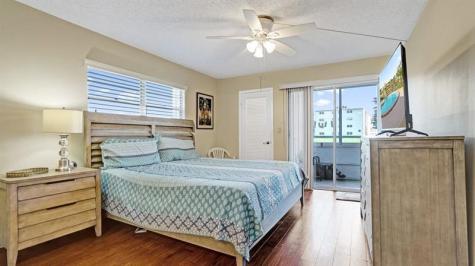 1036 Guildford B Boca Raton FL 33434