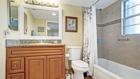 1036 Guildford B Boca Raton FL 33434