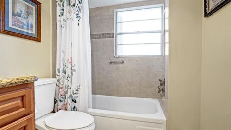 1036 Guildford B Boca Raton FL 33434