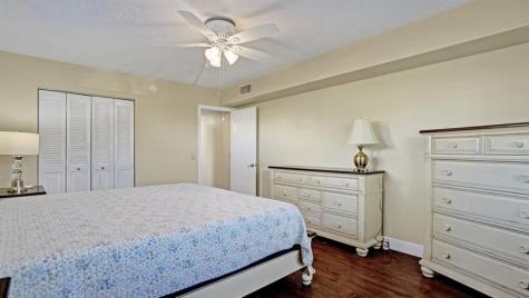 1036 Guildford B Boca Raton FL 33434