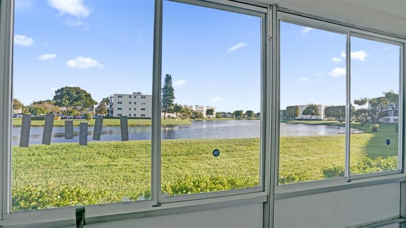 1036 Guildford B Boca Raton FL 33434