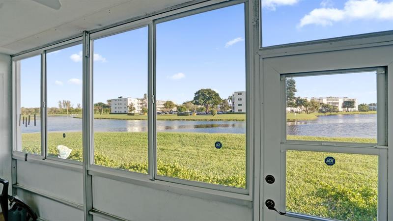 1036 Guildford B Boca Raton FL 33434