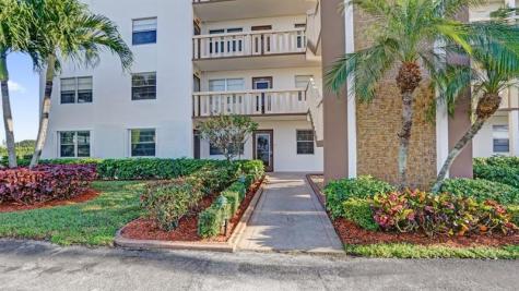 1036 Guildford B Boca Raton FL 33434