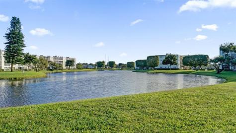 1036 Guildford B Boca Raton FL 33434