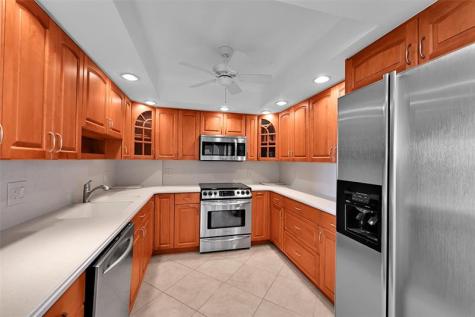 2000 S Ocean Boulevard Lauderdale By The Sea FL 33062