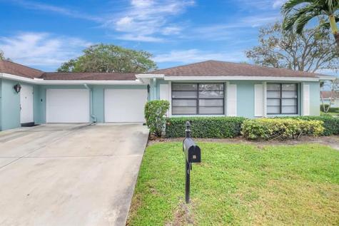 9800 Pecan Tree Drive Boynton Beach FL 33436