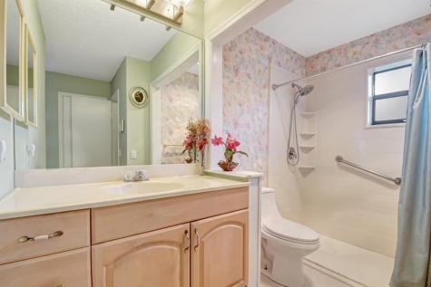 9800 Pecan Tree Drive Boynton Beach FL 33436