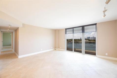 1 Las Olas Circle Fort Lauderdale FL 33316