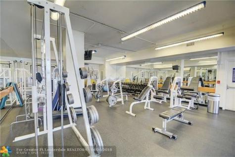 1 Las Olas Circle Fort Lauderdale FL 33316