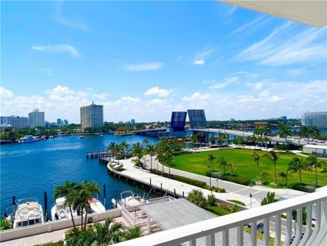 1 Las Olas Circle Fort Lauderdale FL 33316