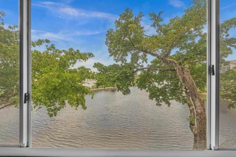 9587 Weldon Circle Tamarac FL 33321