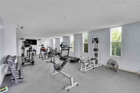 801 S Ocean Drive Hollywood FL 33019