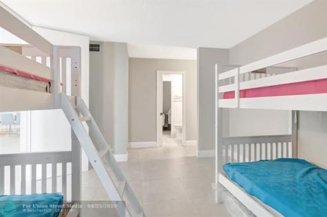 501 SW 11th Place Boca Raton FL 33432