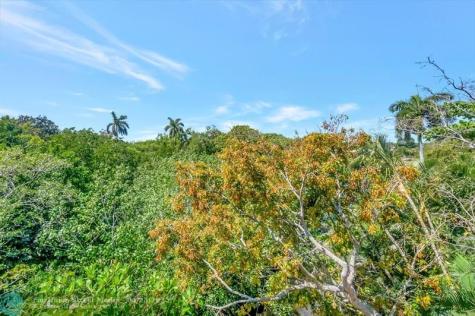 501 SW 11th Place Boca Raton FL 33432