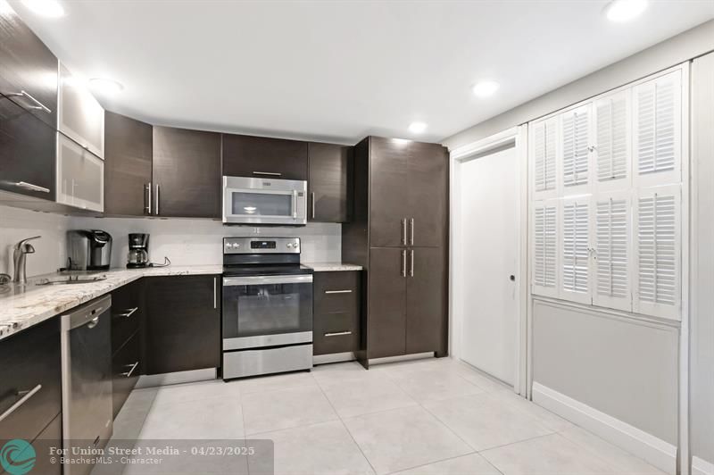 501 SW 11th Place Boca Raton FL 33432