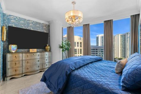 333 Las Olas Way Fort Lauderdale FL 33301