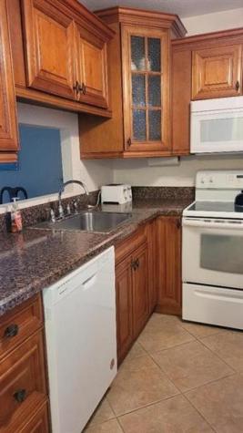 3531 NW 50th Avenue Lauderdale Lakes FL 33319