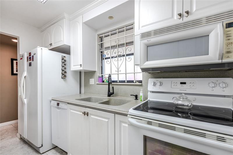 1401 S Federal Highway Boca Raton FL 33432