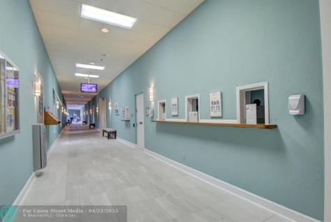 204 Burgundy E Delray Beach FL 33484