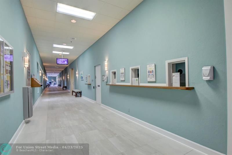 204 Burgundy E Delray Beach FL 33484