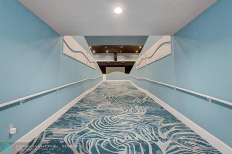 204 Burgundy E Delray Beach FL 33484