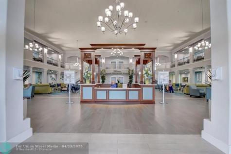 204 Burgundy E Delray Beach FL 33484