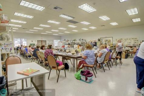 204 Burgundy E Delray Beach FL 33484