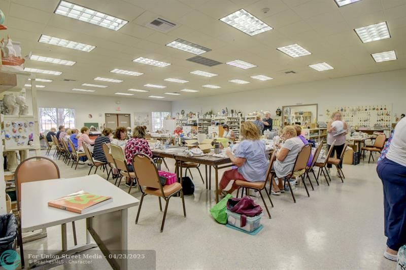 204 Burgundy E Delray Beach FL 33484