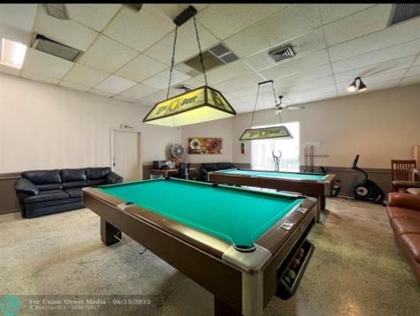 2650 NW 49th Avenue Lauderdale Lakes FL 33313