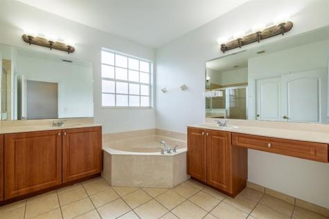 7029 Ambrosia Lane Naples FL 34119
