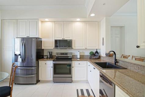 19 Harbour Isle Drive W Hutchinson Island FL 34949