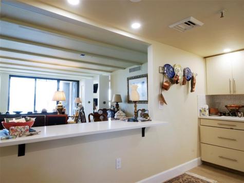 2480 Presidential Way West Palm Beach FL 33401