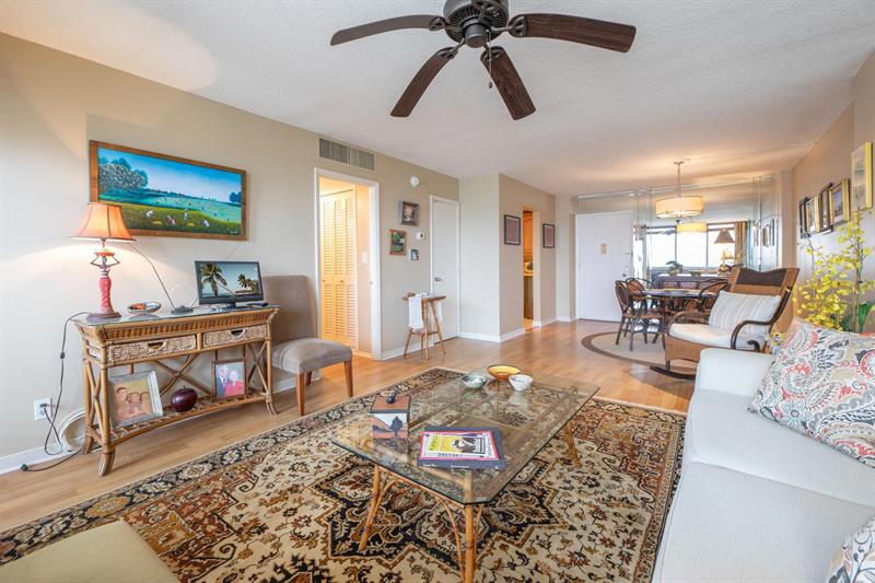 305 N Pompano Beach Boulevard Pompano Beach FL 33062