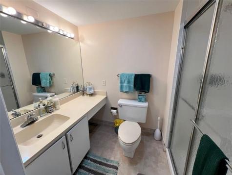 8460 Casa Del Lago Boca Raton FL 33433