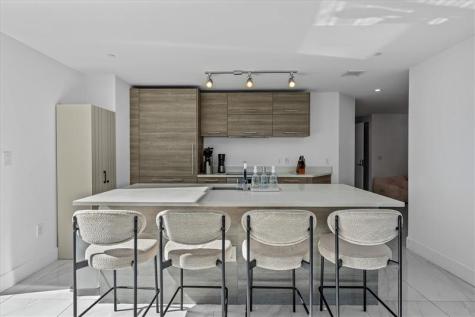 650 NE 32nd Street Miami FL 33137