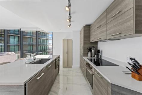 650 NE 32nd Street Miami FL 33137