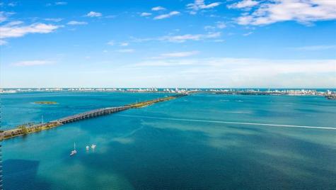 650 NE 32nd Street Miami FL 33137