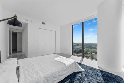 650 NE 32nd Street Miami FL 33137