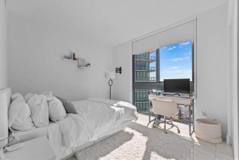 650 NE 32nd Street Miami FL 33137