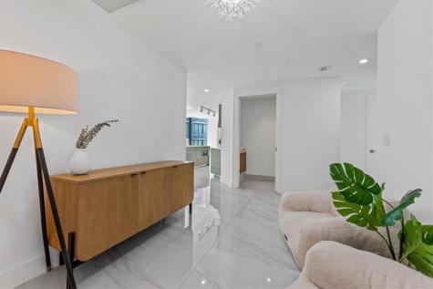 650 NE 32nd Street Miami FL 33137