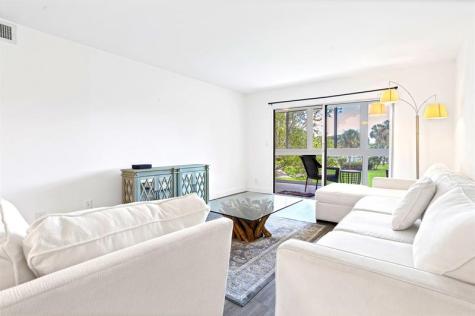 2805 Victoria Way Coconut Creek FL 33066