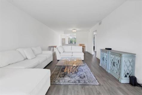 2805 Victoria Way Coconut Creek FL 33066