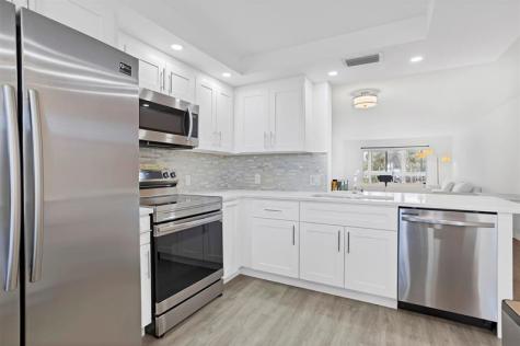 2805 Victoria Way Coconut Creek FL 33066