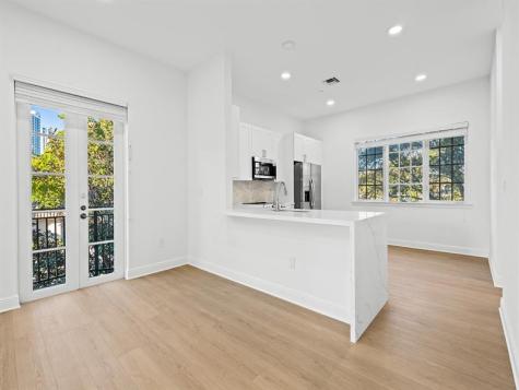 510 SE 7th Street Fort Lauderdale FL 33301