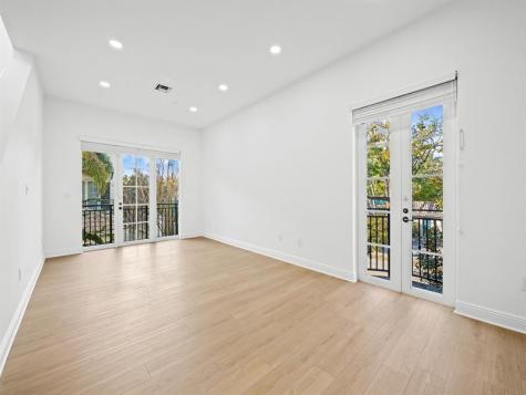 510 SE 7th Street Fort Lauderdale FL 33301