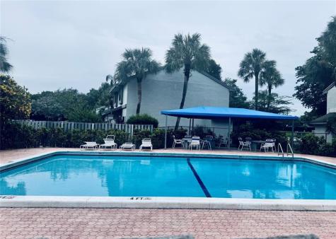 3463 Carambola Circle Pompano Beach FL 33066