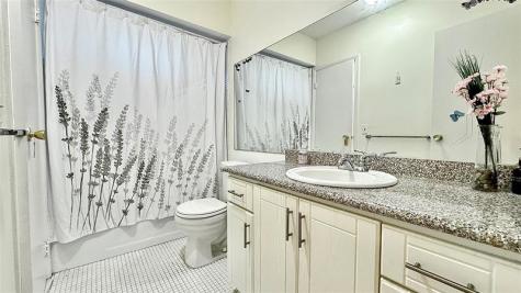 5103 NW 35th Street Lauderdale Lakes FL 33319
